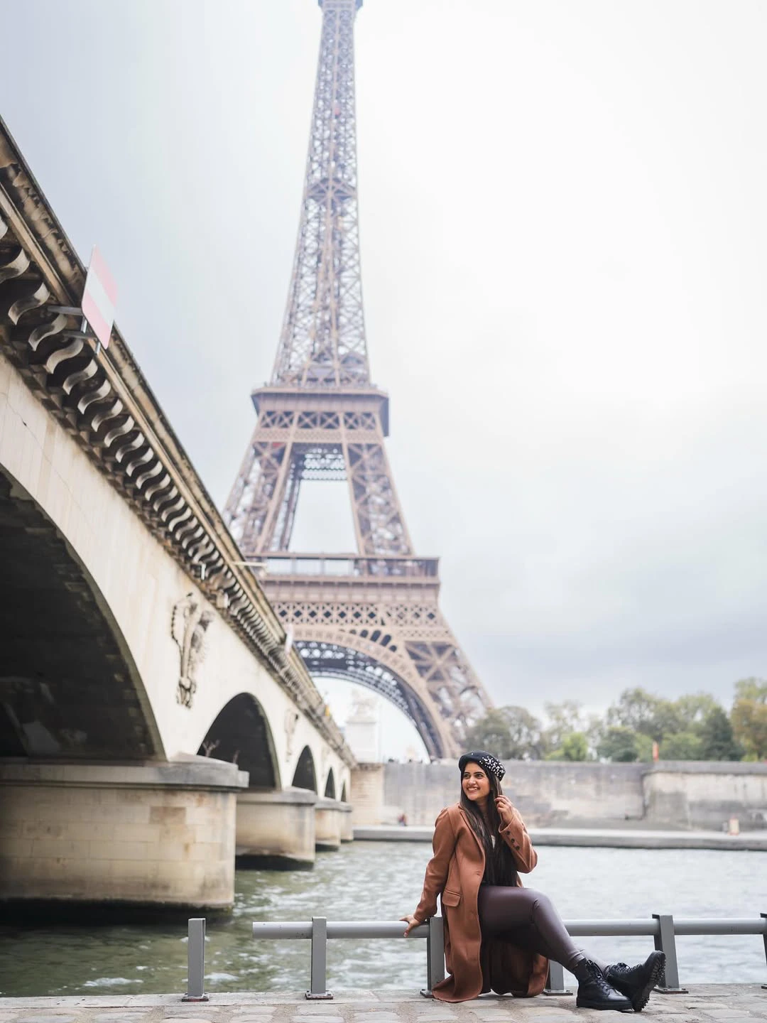 Sravanthi Chokarapu Stylish Poses at Eiffel Tower