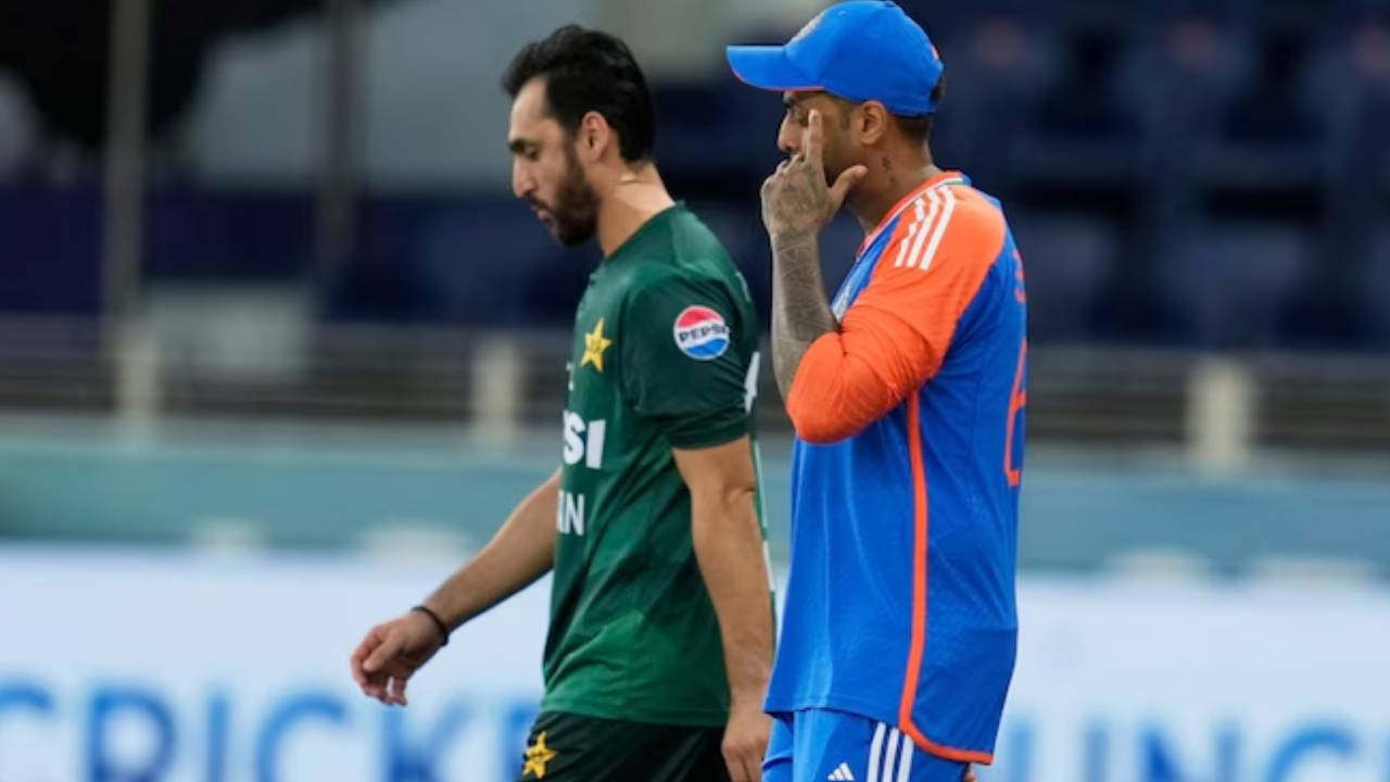 IND vs PAK : ఆదివారం పాక్తో మ్యాచ్ పై ప్రశ్న.. నాలుగు పదాలతో సూర్య సమాధానం.. పేరును ప్రస్తావించకుండానే.. IND vs PAK : ఆదివారం పాక్తో మ్యాచ్ పై ప్రశ్న.. నాలుగు పదాలతో సూర్య సమాధానం.. పేరును ప్రస్తావించకుండానే..