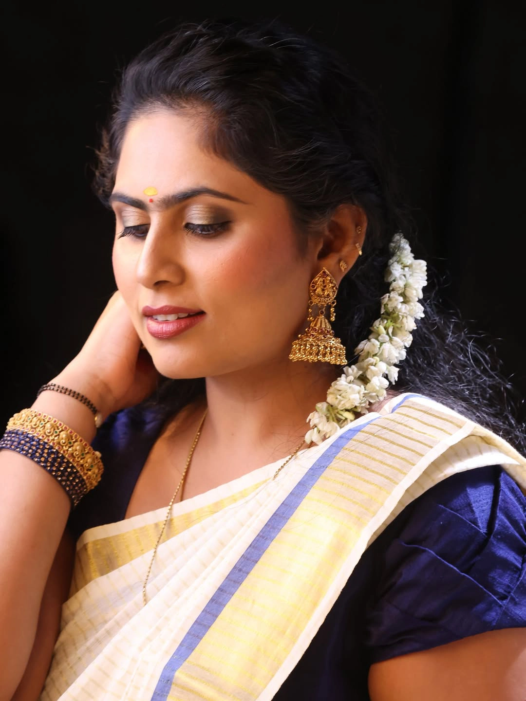 Dil Raju Wife Tejaswini Vygha Onam Special Photos