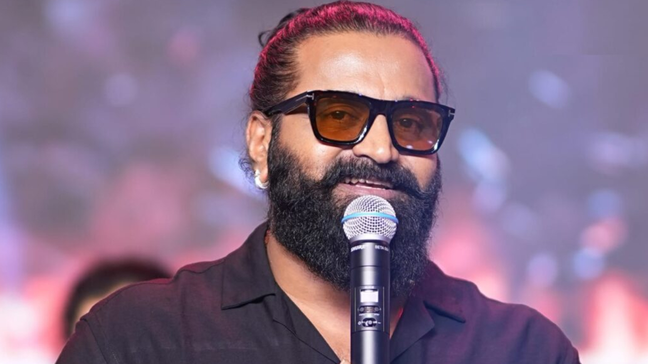 Rishab Shetty: ఇంటర్వ్యూలు తమిళ్ లో.. తెలుగులో మాత్రం కన్నడ.. ఇదెక్కడి న్యాయం రిషబ్ Rishab Shetty: ఇంటర్వ్యూలు తమిళ్ లో.. తెలుగులో మాత్రం కన్నడ.. ఇదెక్కడి న్యాయం రిషబ్