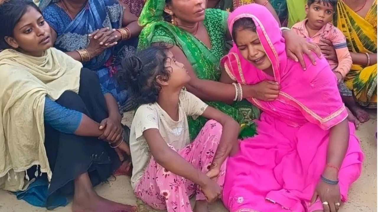 లవర్తో కలిసి భర్తను చంపి.. ఏమీ తెలియనట్లు ఏ రేంజ్లో ఏడ్చిందో వీడియో చూడండి.. ఆస్కార్ లెవెల్.. సాంప్రదాయినీ సుద్దపూసనీ.. లవర్తో కలిసి భర్తను చంపి.. ఏమీ తెలియనట్లు ఏ రేంజ్లో ఏడ్చిందో వీడియో చూడండి.. ఆస్కార్ లెవెల్.. సాంప్రదాయినీ సుద్దపూసనీ..