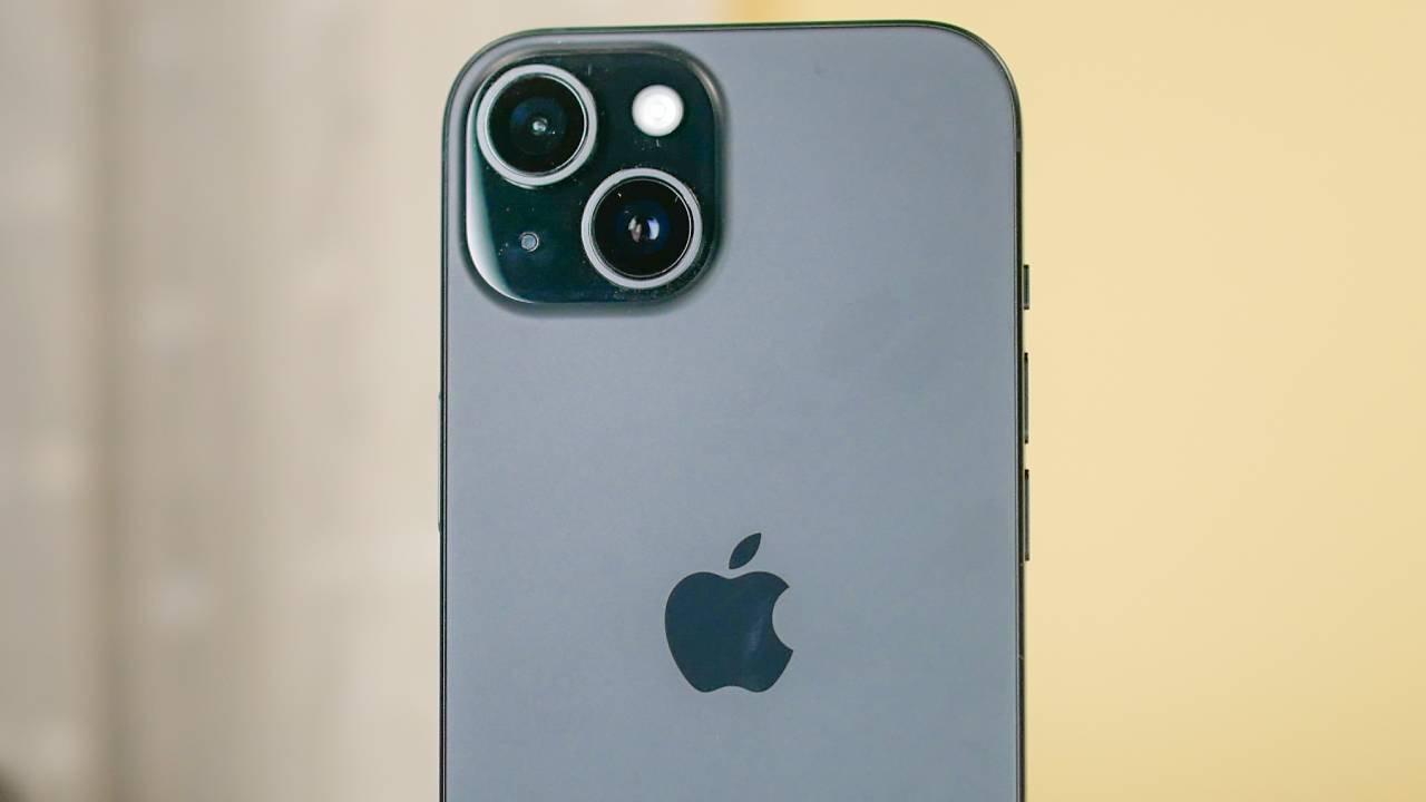 iPhone 15