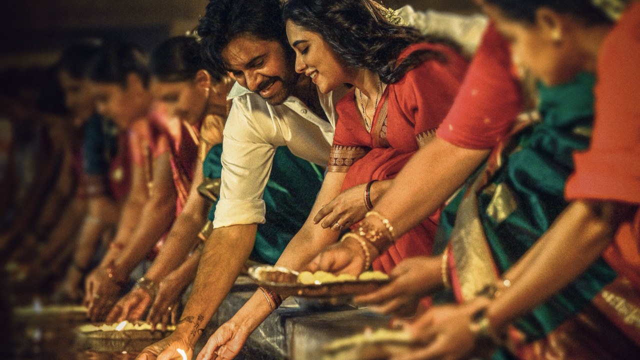 OG Song : OG సినిమా ‘సువ్వి సువ్వి..’ సాంగ్ షూట్ చేసింది ఇక్కడే.. ఈ హిస్టారికల్ ప్లేస్ ఎక్కడో తెలుసా? OG Song : OG సినిమా ‘సువ్వి సువ్వి..’ సాంగ్ షూట్ చేసింది ఇక్కడే.. ఈ హిస్టారికల్ ప్లేస్ ఎక్కడో తెలుసా?