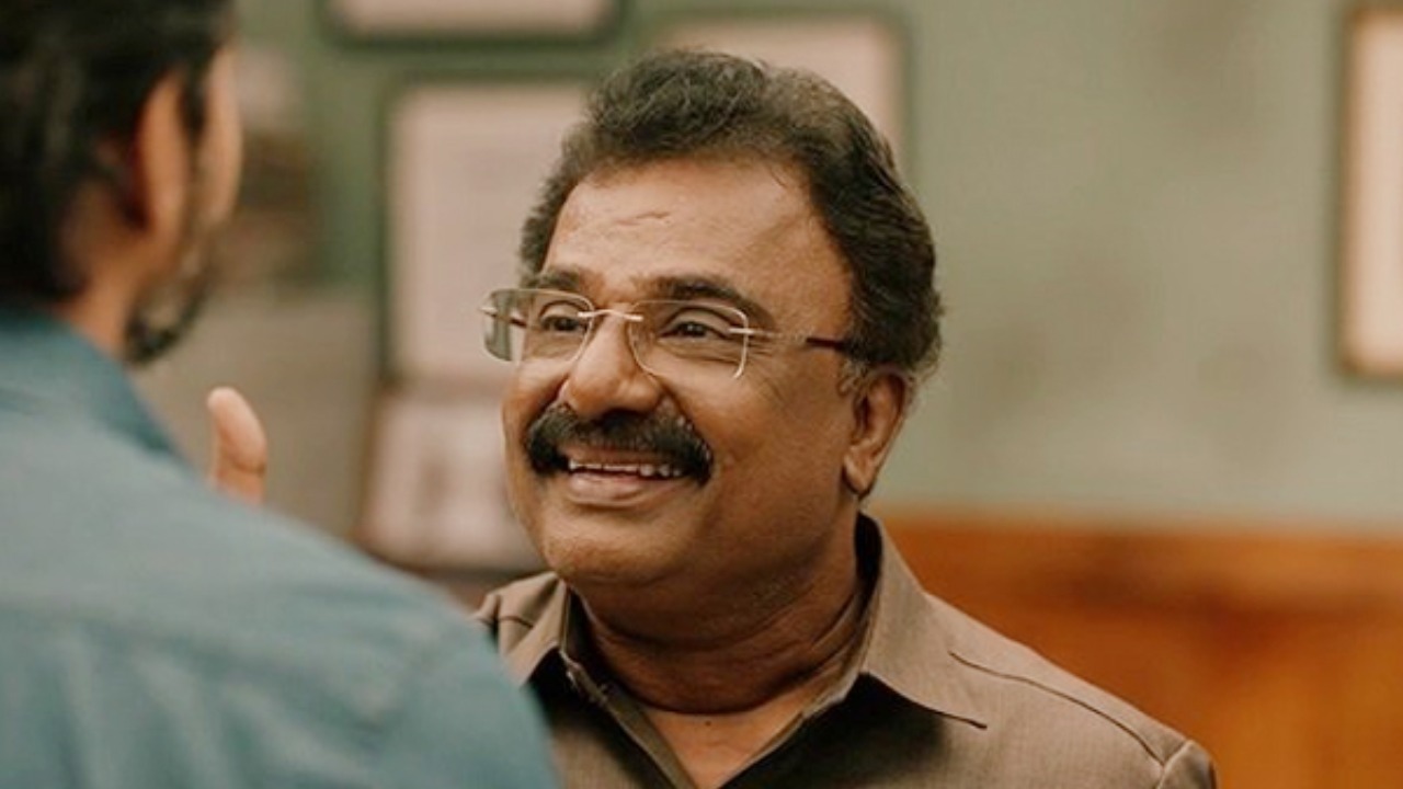 VTV Ganesh : నా కెరీర్ నాశనం చేయొద్దు ప్లీజ్.. నాకు తెలుగు ఇండస్ట్రీ మెయిన్.. మూవీ టీమ్ తో స్టార్ కమెడియన్ గొడవ.. VTV Ganesh : నా కెరీర్ నాశనం చేయొద్దు ప్లీజ్.. నాకు తెలుగు ఇండస్ట్రీ మెయిన్.. మూవీ టీమ్ తో స్టార్ కమెడియన్ గొడవ..