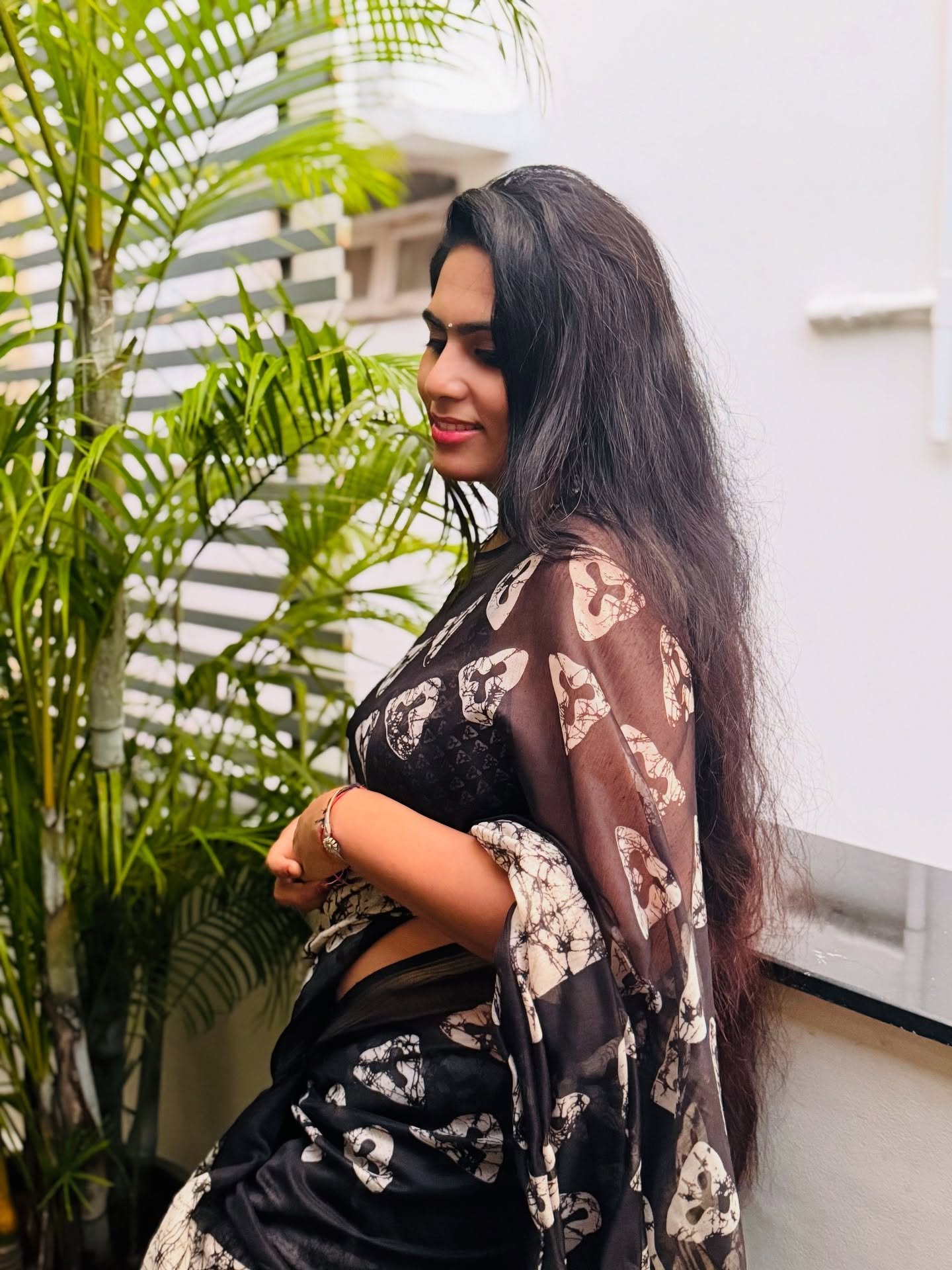 Dil Raju Wife Tejaswini Vygha Black Saree Photos