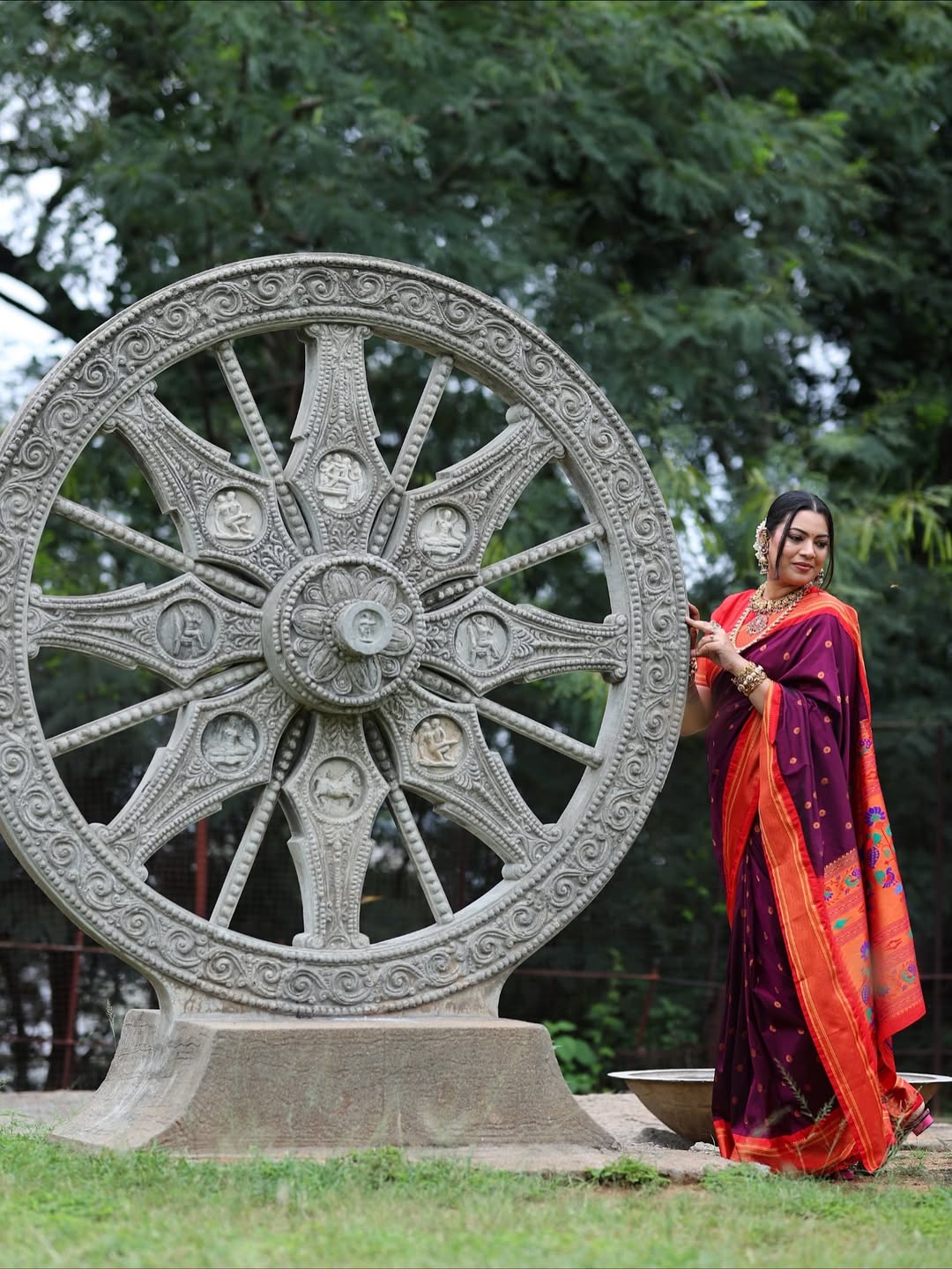 Singer geetha madhuri latest photoshoot goes viral on social media