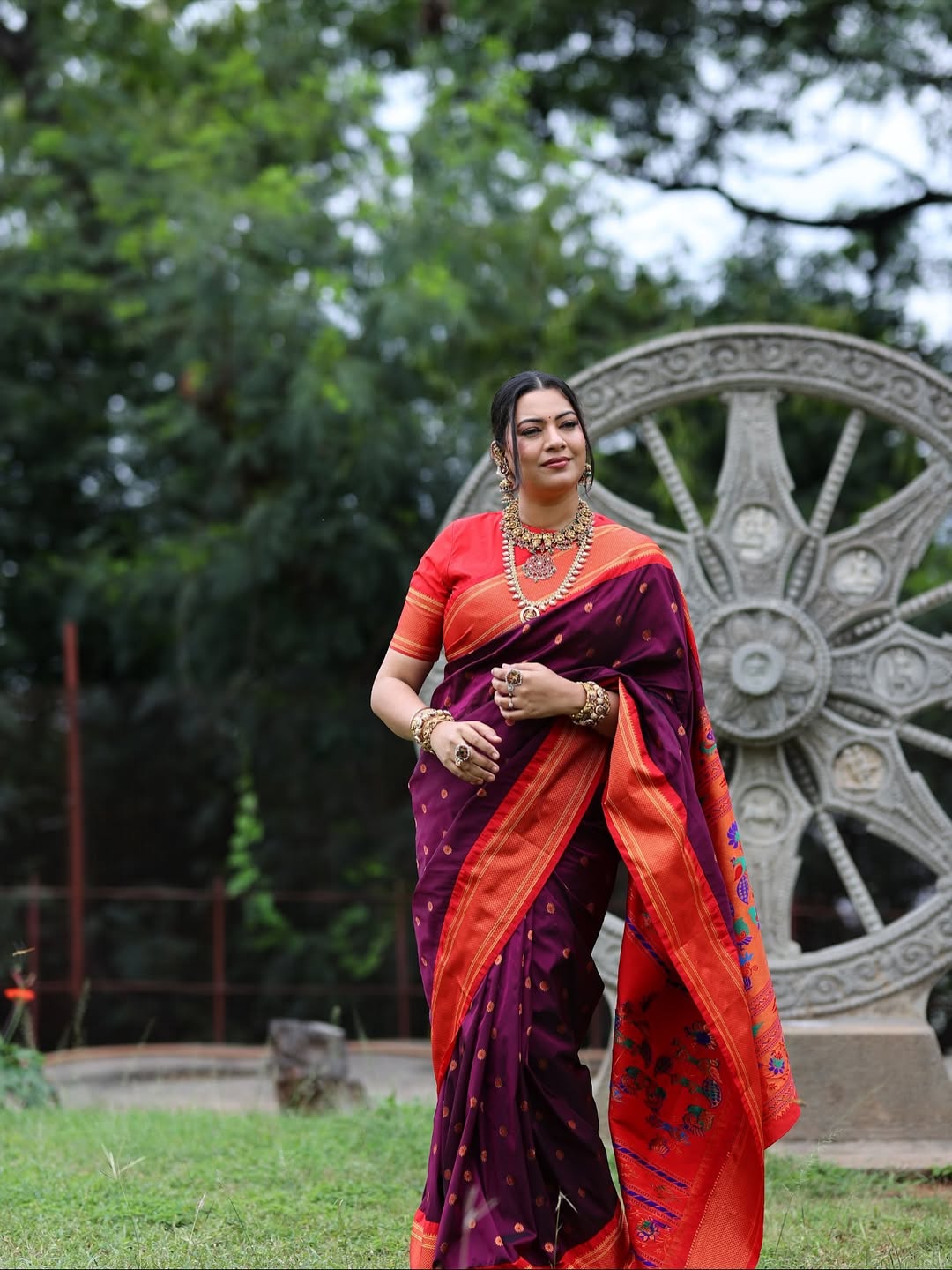 Singer geetha madhuri latest photoshoot goes viral on social media