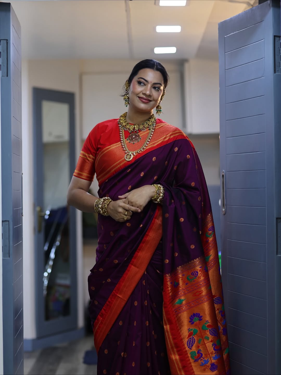 Singer geetha madhuri latest photoshoot goes viral on social media