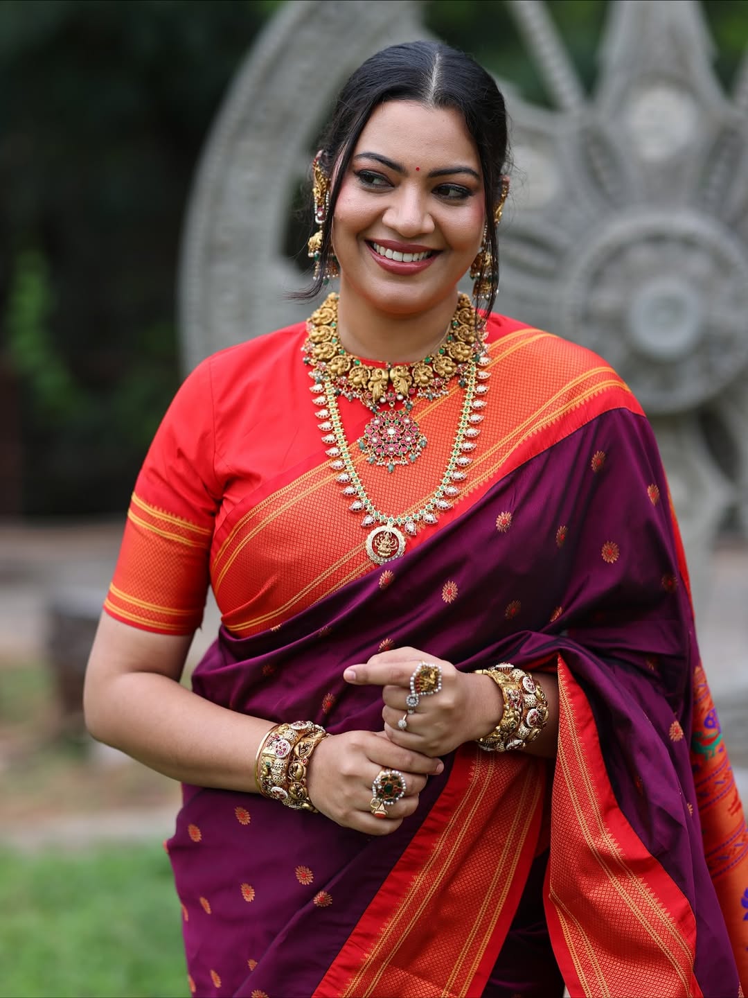 Singer geetha madhuri latest photoshoot goes viral on social media
