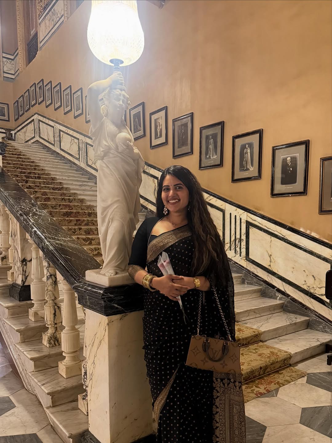 Hot anchor Sravanthi Chokkarapu in Falaknama Palace