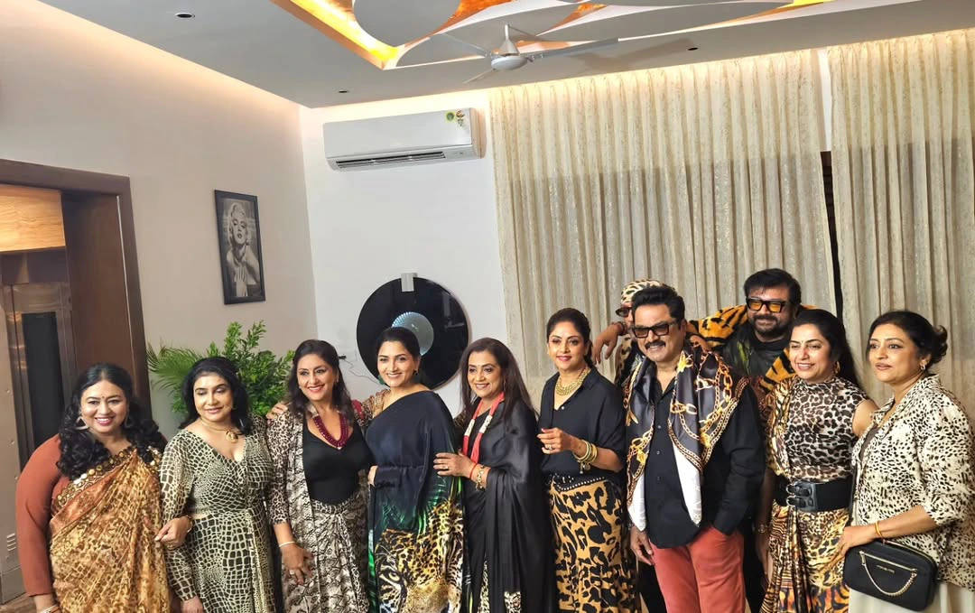 80s Stars Reunion in Chennai Chiranjeevi Venkatesh Meena Ramyakrishna and So Many Stars Attended
