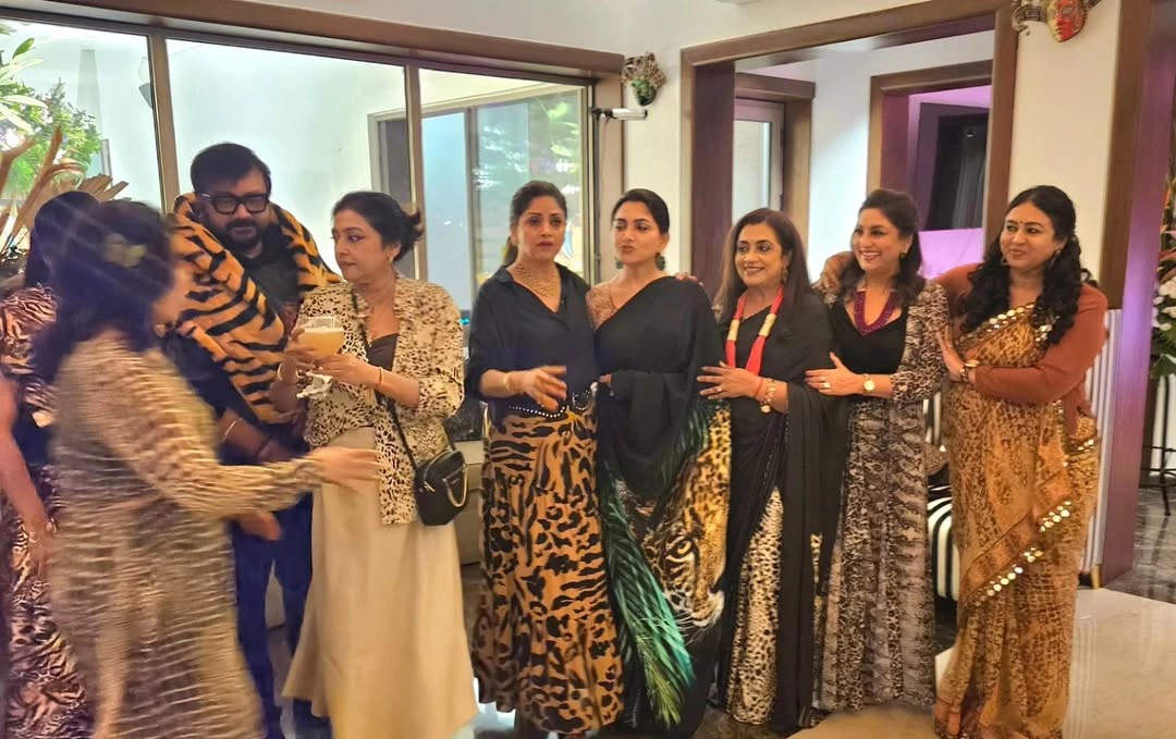 80s Stars Reunion in Chennai Chiranjeevi Venkatesh Meena Ramyakrishna and So Many Stars Attended
