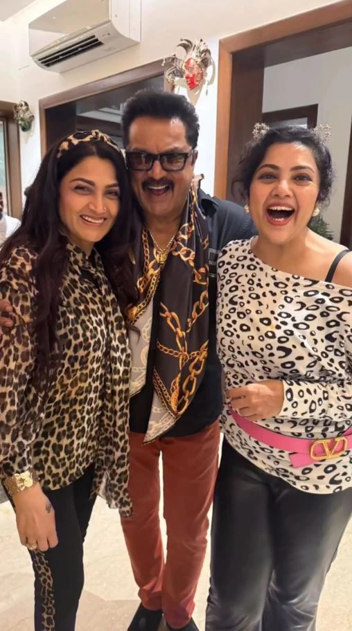 80s Stars Reunion in Chennai Chiranjeevi Venkatesh Meena Ramyakrishna and So Many Stars Attended