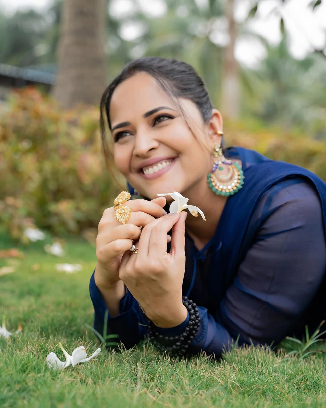Anasuya Bharadwaj Stunning Looks in Blue Dress