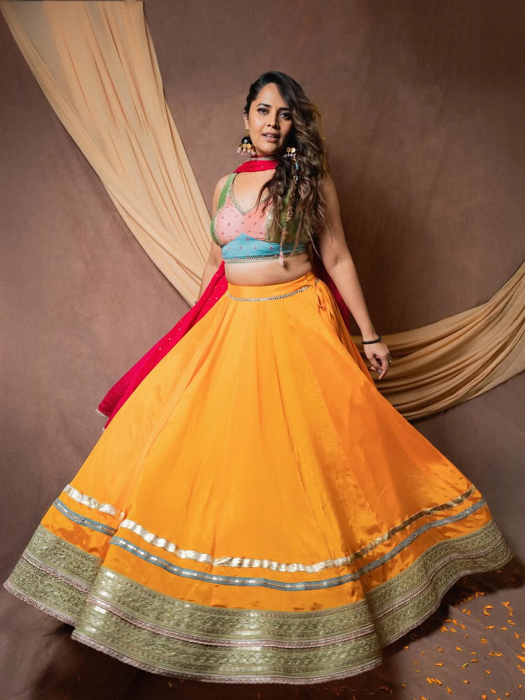 Anasuya Bharadwaj Cute Looks in Simple Lehenga Dress