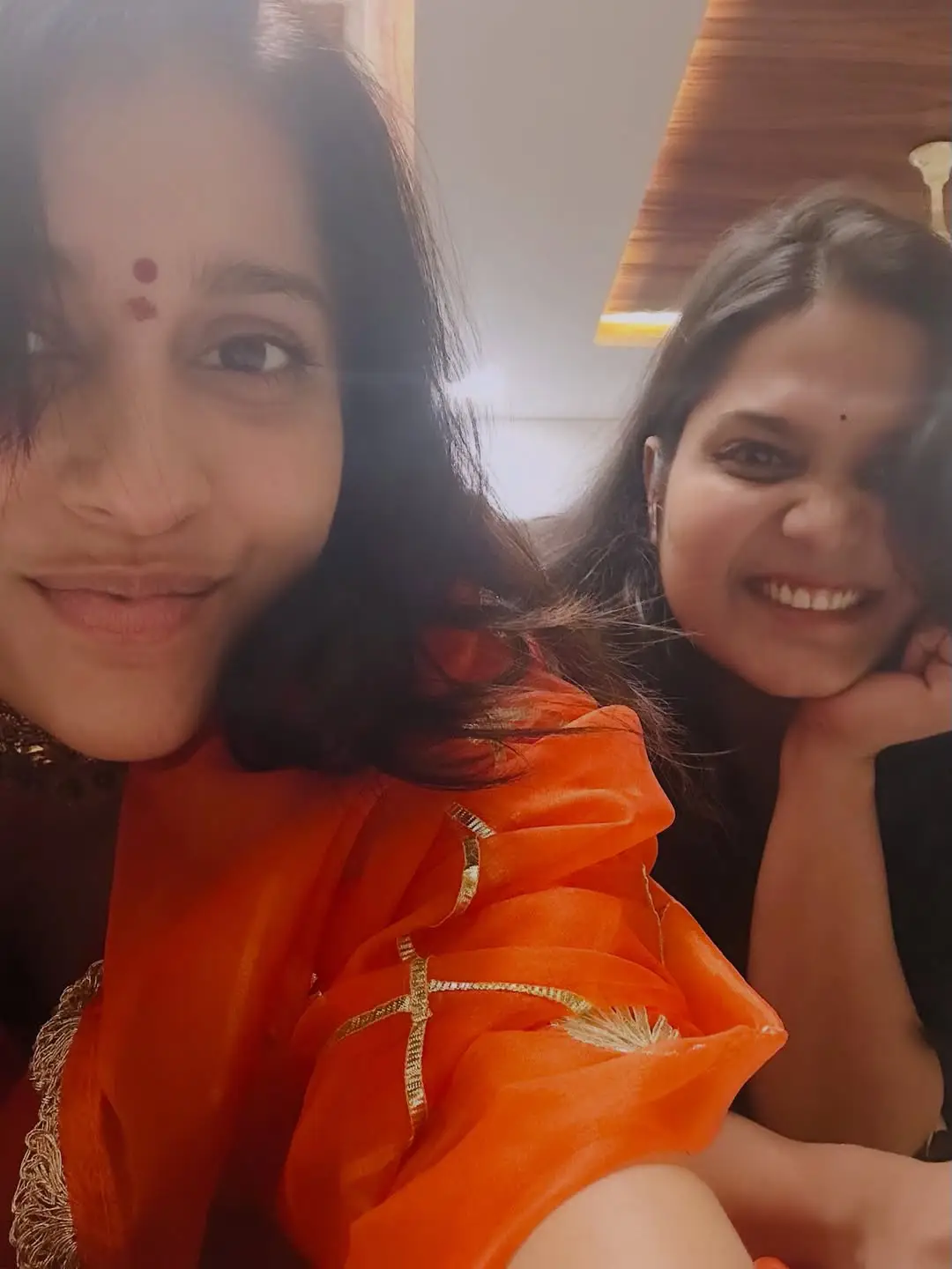 Anchor Rashmi Gautam celebrates Diwali with family