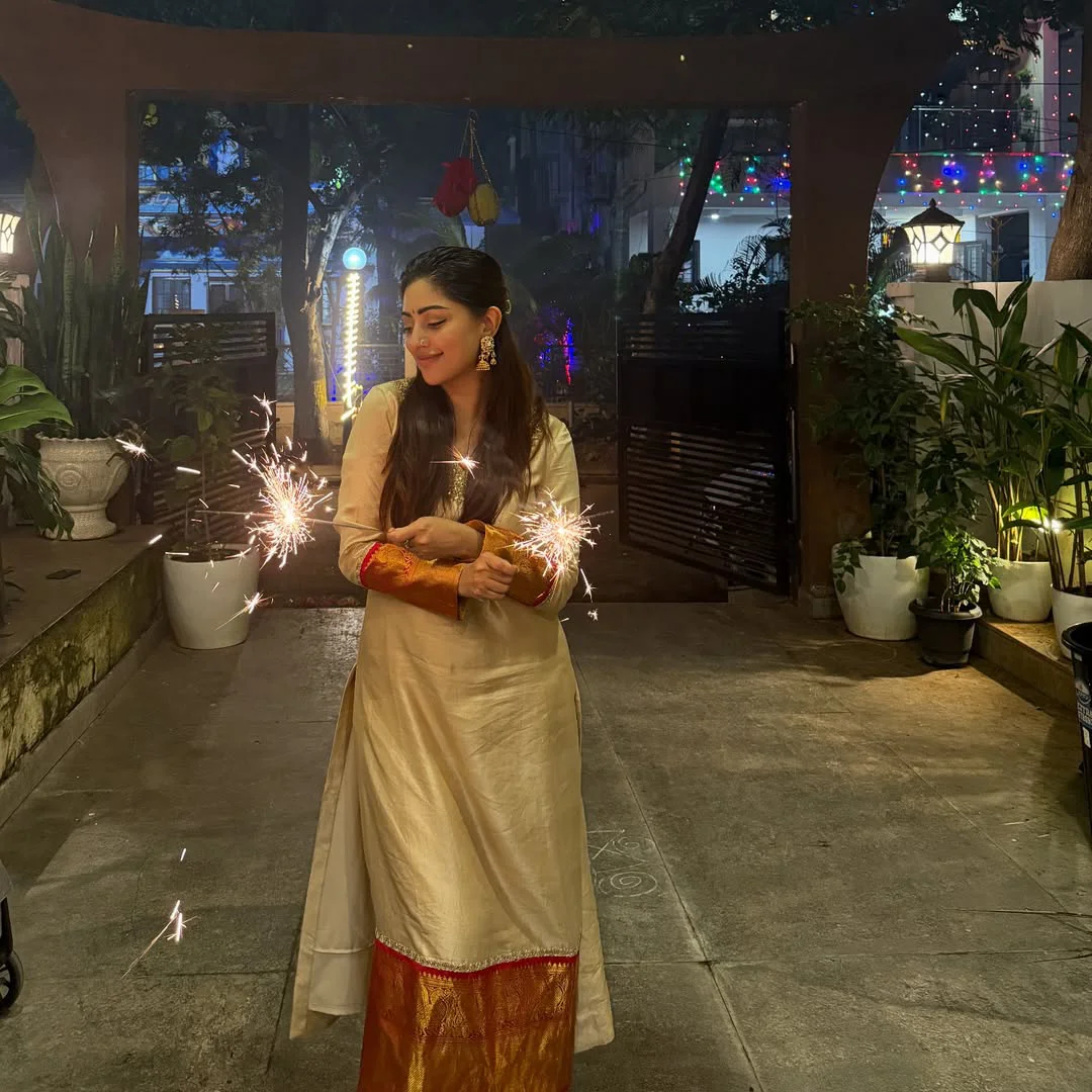 Anu Emmanuel Diwali Celebrations