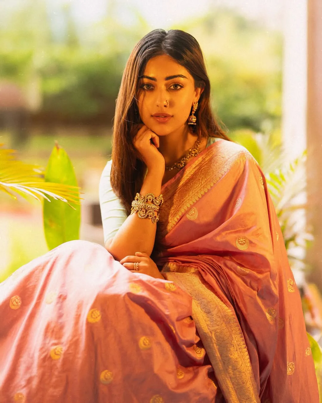 Anu Emmanuel Cute Looks in Saree for Dussehra
