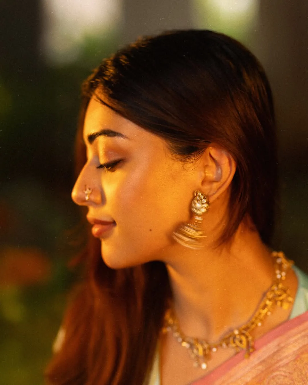 Anu Emmanuel Cute Looks in Saree for Dussehra
