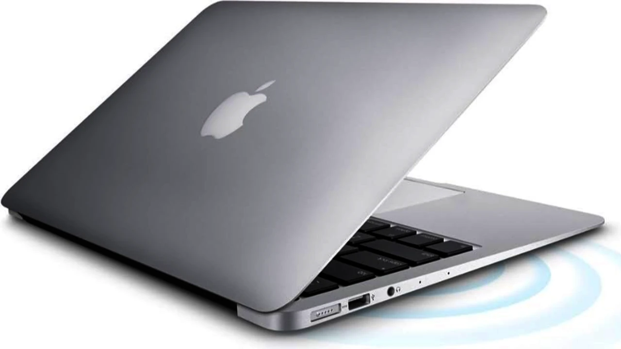 Apple MacBook Air 2025