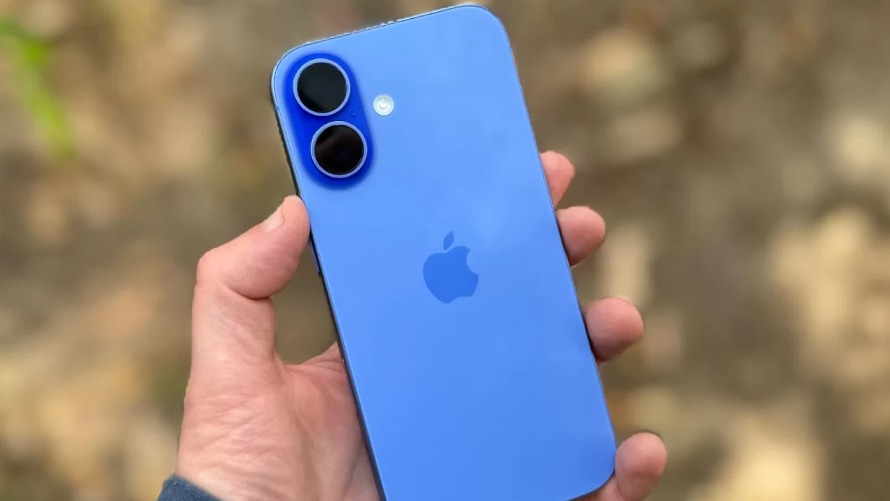 Apple iPhone 16 Price