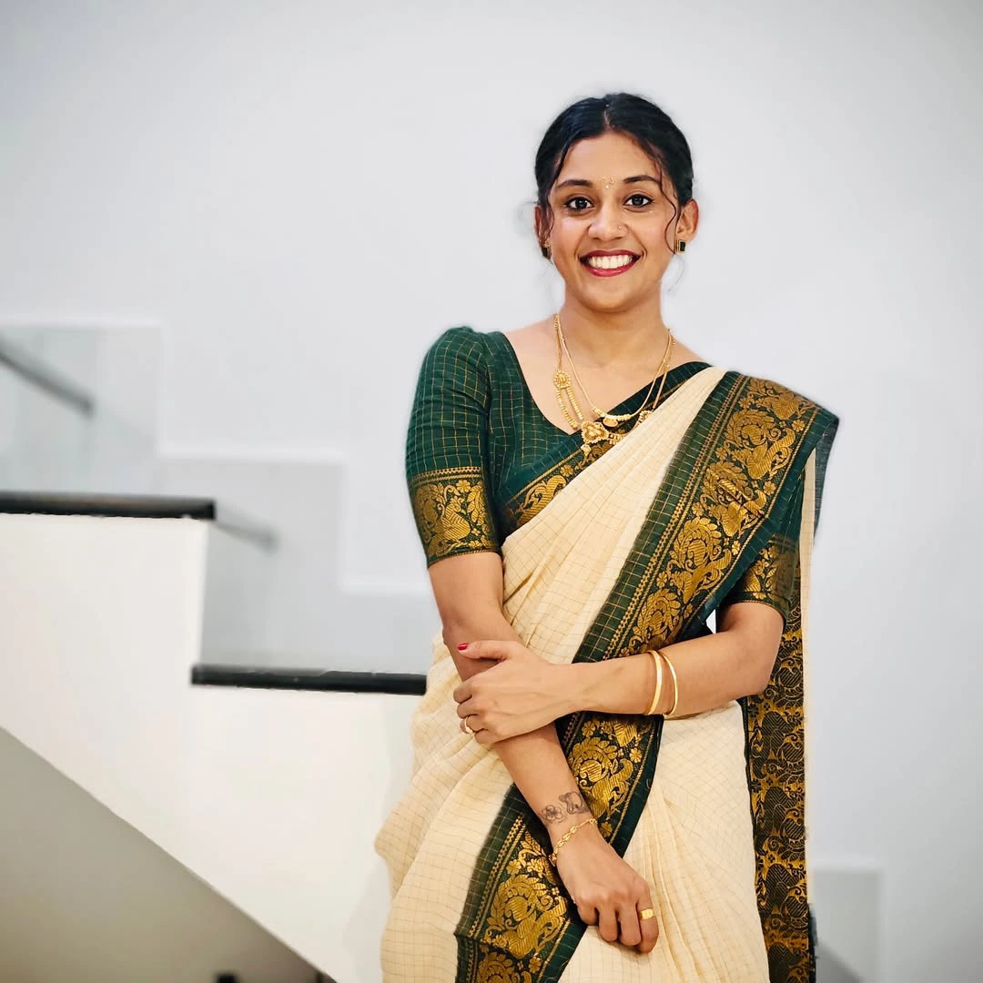 Singer Arya Dhayal Simple Register Marriage with her Lover