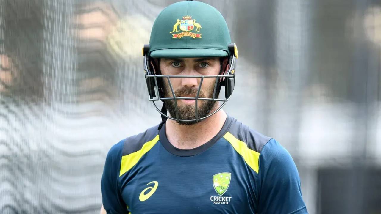 AUS vs IND : భారత్తో వన్డే, టీ20 సిరీస్లకు జట్లను ప్రకటించిన ఆస్ట్రేలియా.. మాక్స్వెల్, కమిన్స్లకు దక్కని చోటు AUS vs IND : భారత్తో వన్డే, టీ20 సిరీస్లకు జట్లను ప్రకటించిన ఆస్ట్రేలియా.. మాక్స్వెల్, కమిన్స్లకు దక్కని చోటు