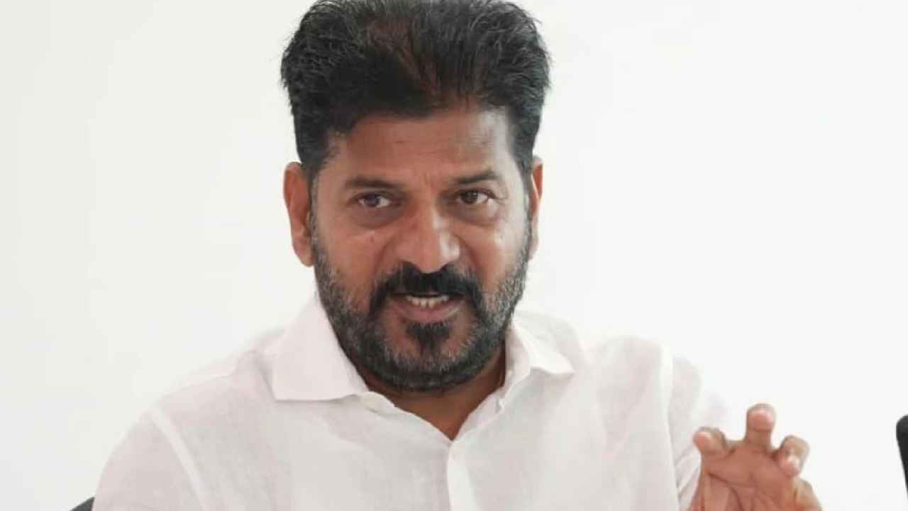 Cm Revanth Reddy: బీఆర్ఎస్ ఓటమికి అసలు కారణం ఇదే.. బంగాళాఖాతంలో విసిరికొట్టారు- సీఎం రేవంత్ కీలక వ్యాఖ్యలు.. Cm Revanth Reddy: బీఆర్ఎస్ ఓటమికి అసలు కారణం ఇదే.. బంగాళాఖాతంలో విసిరికొట్టారు- సీఎం రేవంత్ కీలక వ్యాఖ్యలు..
