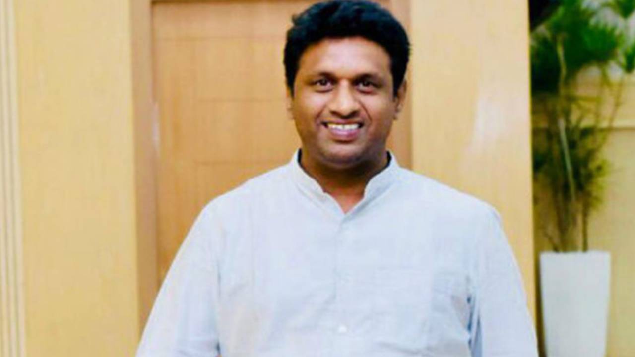 Jubilee Hills By Election : జూబ్లీహిల్స్ ఉప ఎన్నిక.. అభ్యర్థిని ప్రకటించిన బీజేపీ అధిష్టానం Jubilee Hills By Election : జూబ్లీహిల్స్ ఉప ఎన్నిక.. అభ్యర్థిని ప్రకటించిన బీజేపీ అధిష్టానం