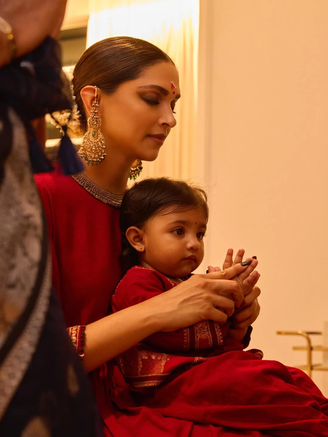 Deepika Padukone Ranveer Singh Shares their Daughter Cute Photos