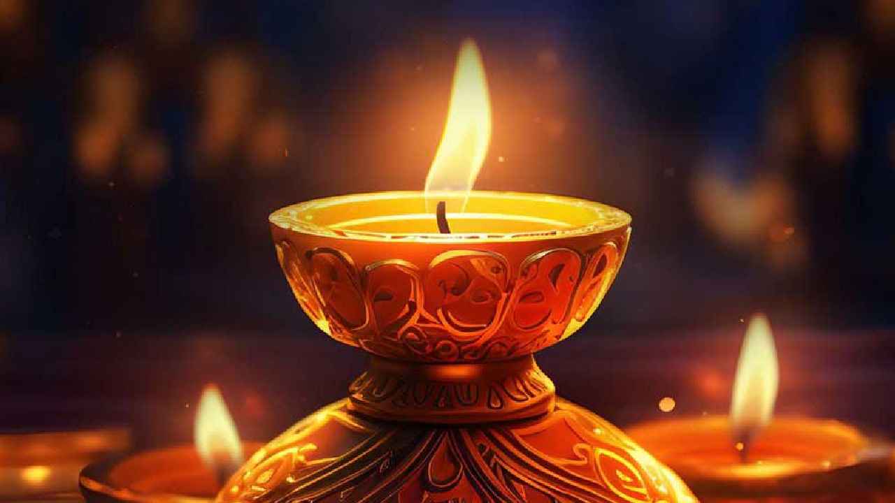 Dhanatrayodashi: అక్టోబర్ 18.. ధనత్రయోదశి రోజు.. లక్ష్మీదేవి అనుగ్రహం కోసం.. తప్పకుండా వెలిగించాల్సిన దీపం ఇదే.. Dhanatrayodashi: అక్టోబర్ 18.. ధనత్రయోదశి రోజు.. లక్ష్మీదేవి అనుగ్రహం కోసం.. తప్పకుండా వెలిగించాల్సిన దీపం ఇదే..