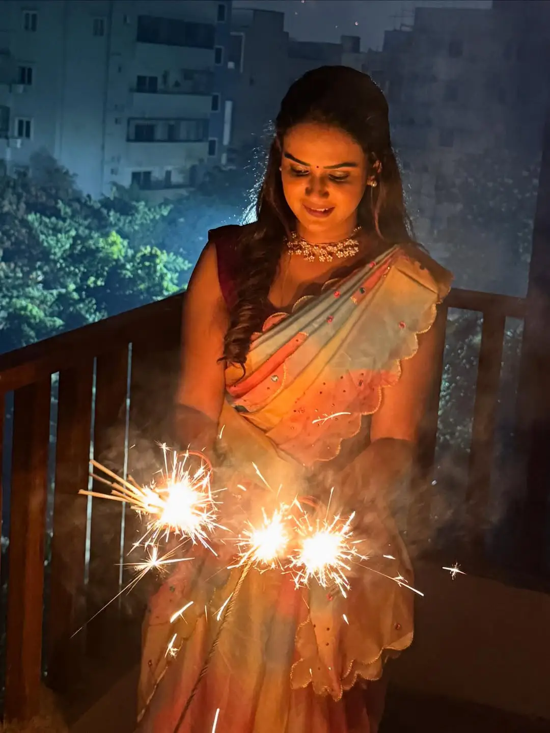 Diwali celebrations at anchor Ariana Glory's house