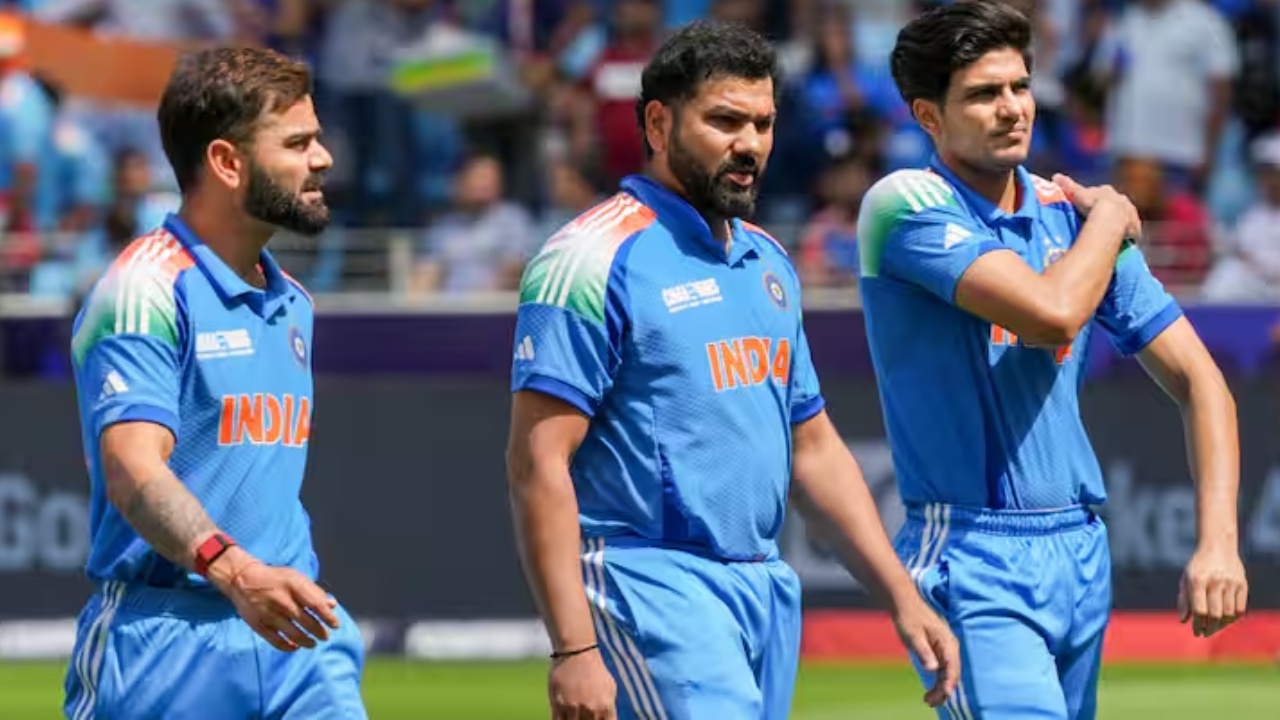 Shubman Gill-Axar Patel : శుభ్మన్ గిల్ కెప్టెన్సీపై అక్షర్ పటేల్ కామెంట్స్.. రోహిత్, కోహ్లీ ఉండడంతో.. Shubman Gill-Axar Patel : శుభ్మన్ గిల్ కెప్టెన్సీపై అక్షర్ పటేల్ కామెంట్స్.. రోహిత్, కోహ్లీ ఉండడంతో..