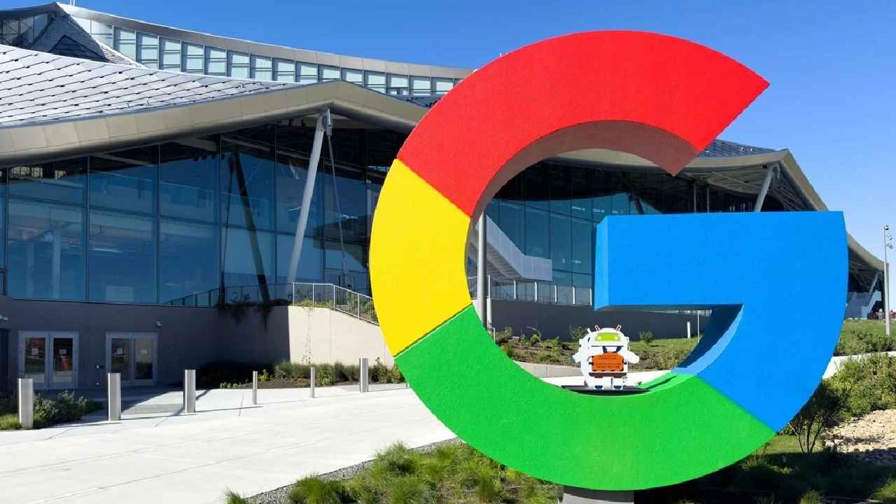 Google Data Centre: గూగుల్ డేటా సెంటర్ చుట్టూ రాజకీయం..! ఎందుకీ వివాదం? వైసీపీ వాదన ఏంటి? Google Data Centre: గూగుల్ డేటా సెంటర్ చుట్టూ రాజకీయం..! ఎందుకీ వివాదం? వైసీపీ వాదన ఏంటి?