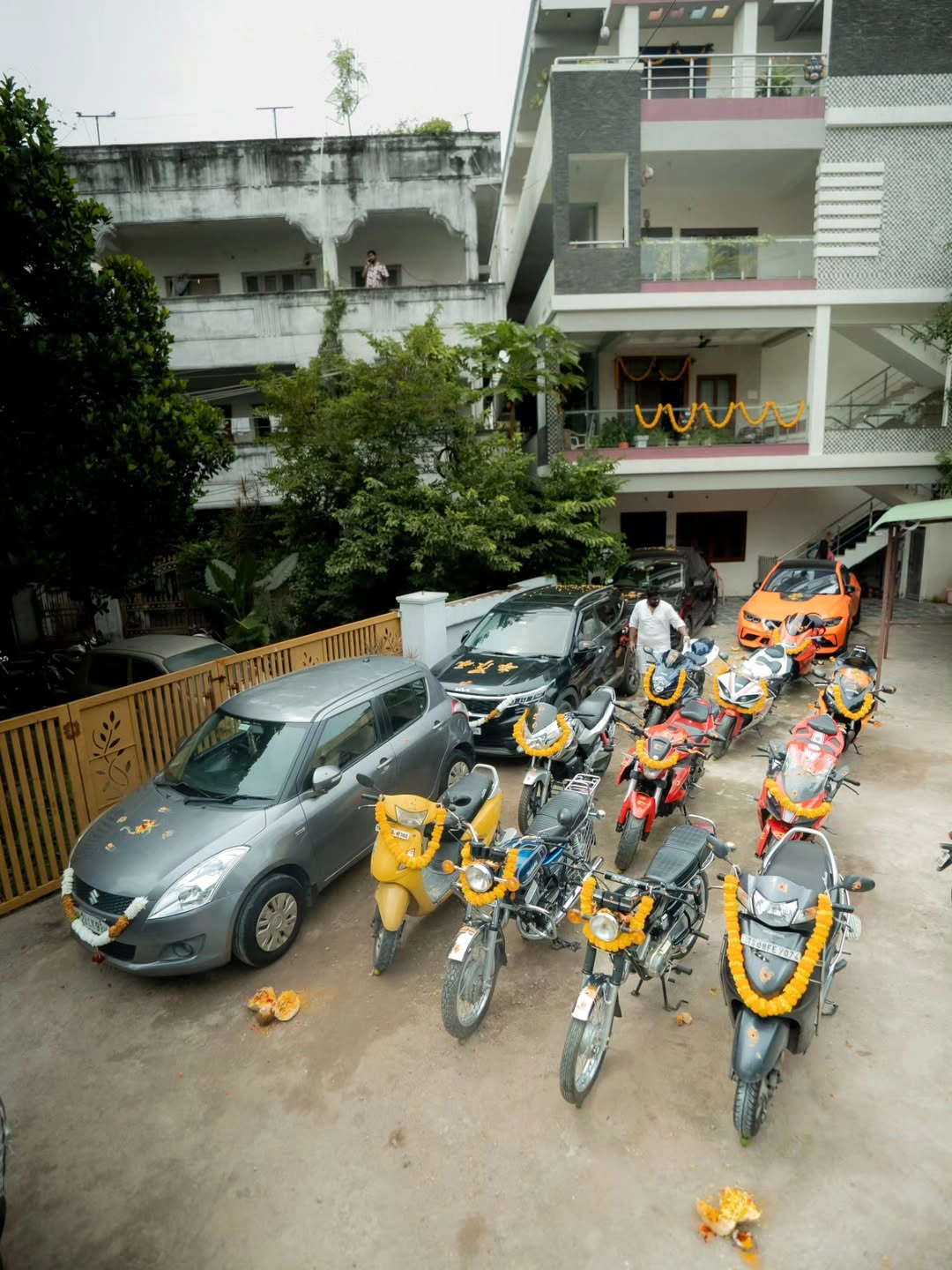 Comedian Viva Harsha Dasara Special Pooja To Vehicles with Wife