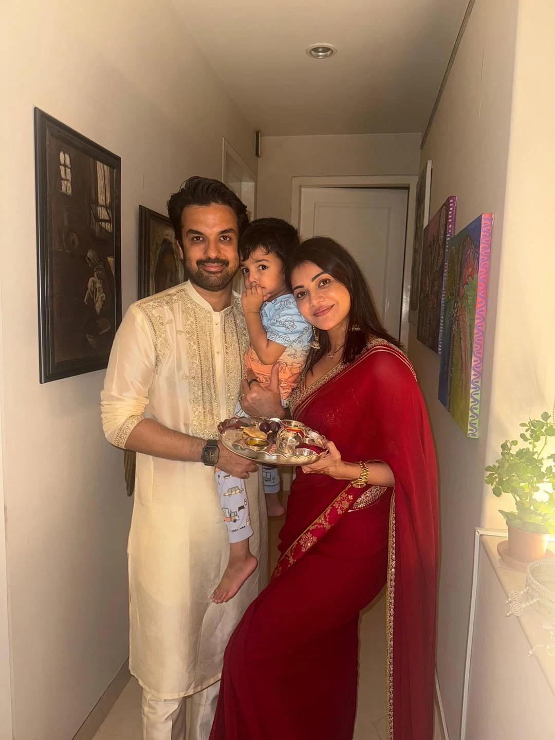 Kajal Aggarwal Karwa Chauth Celebrations with Husband Gautam Kitchlu