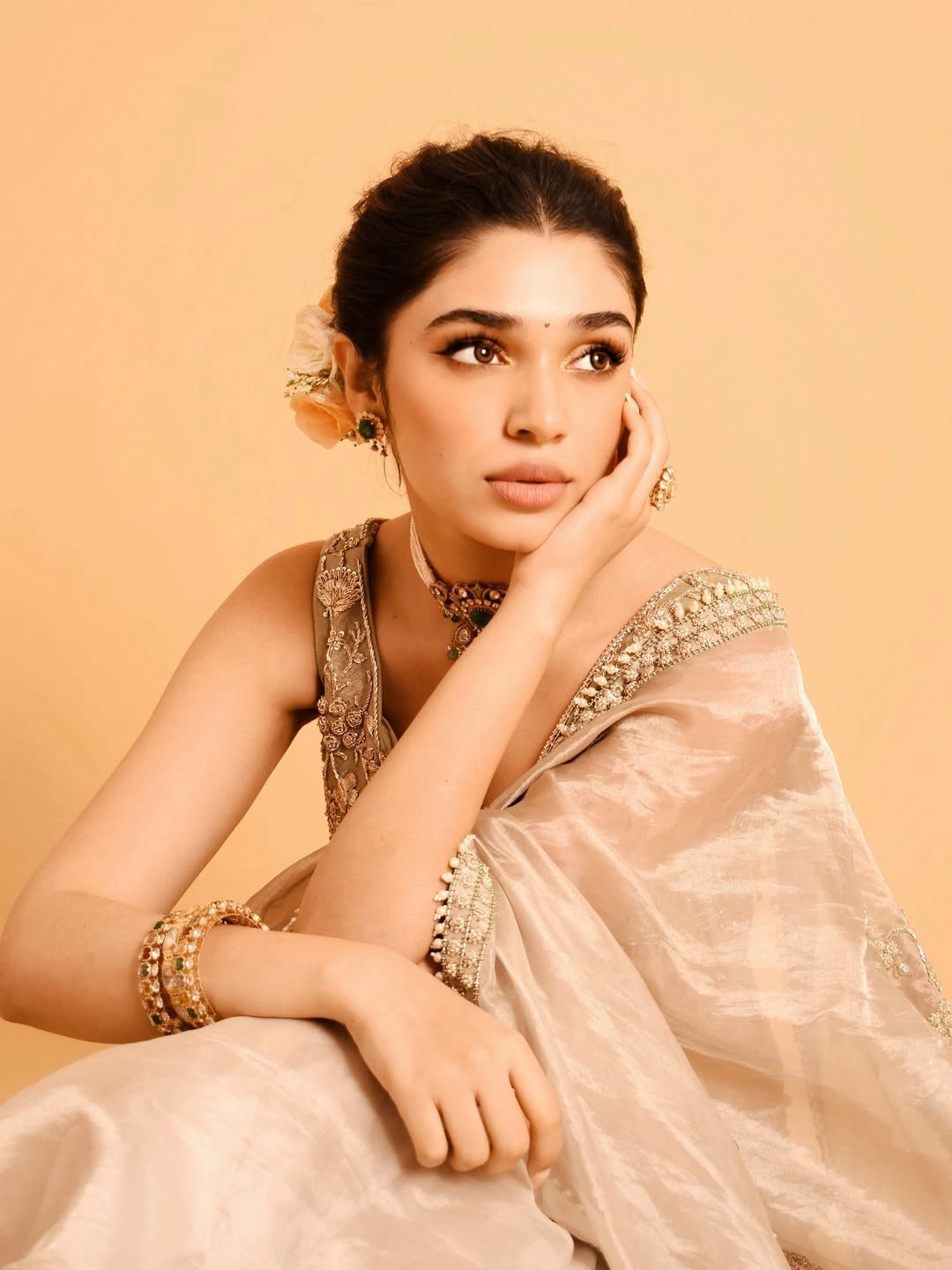 Krithi Shetty Shines in Saree for Diwali