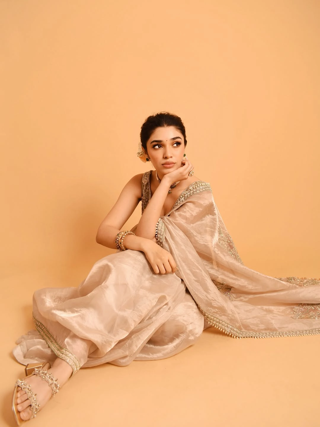 Krithi Shetty Shines in Saree for Diwali