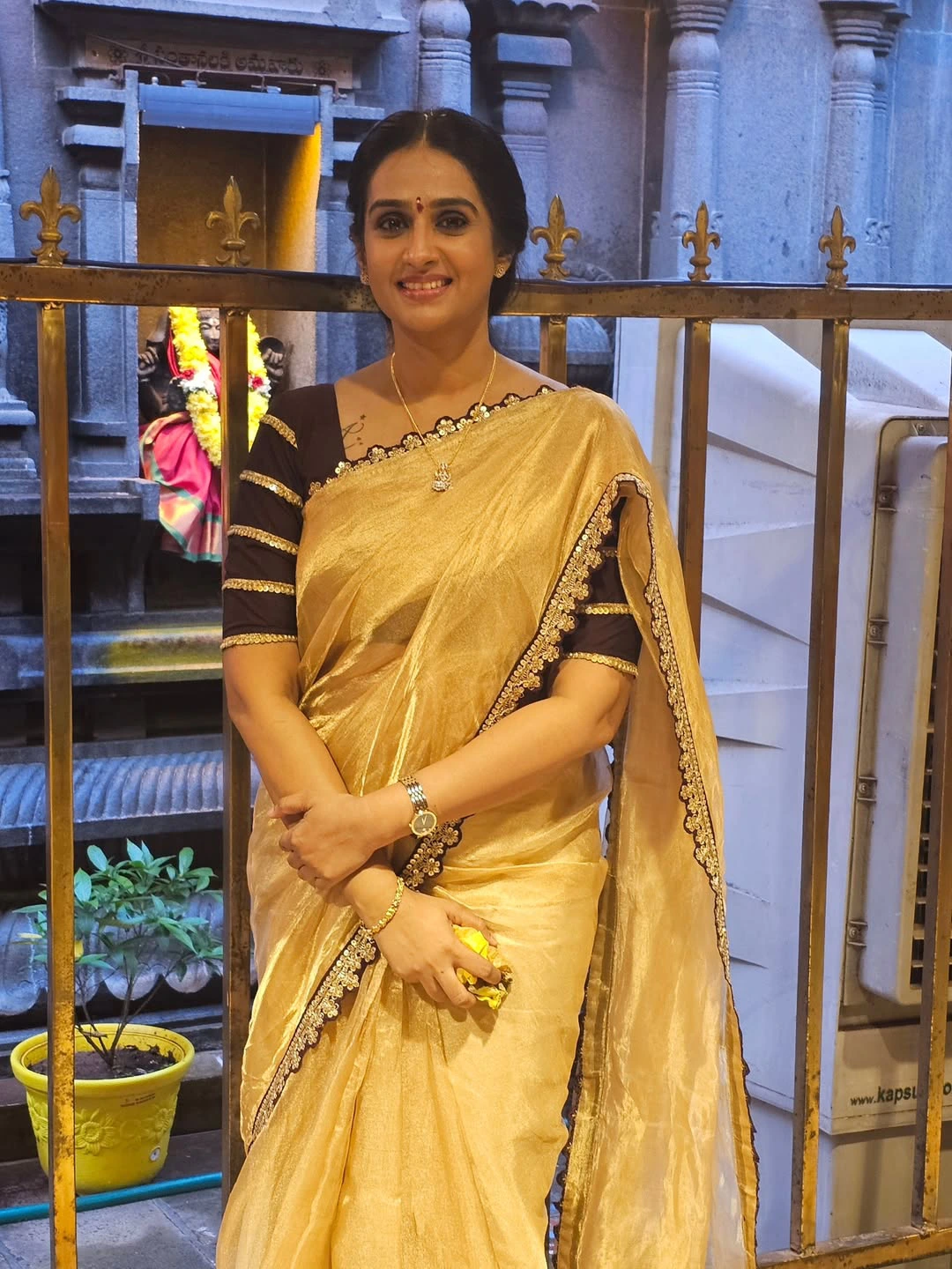 Actress Laya Visited Vijayawada Kankadurga Temple