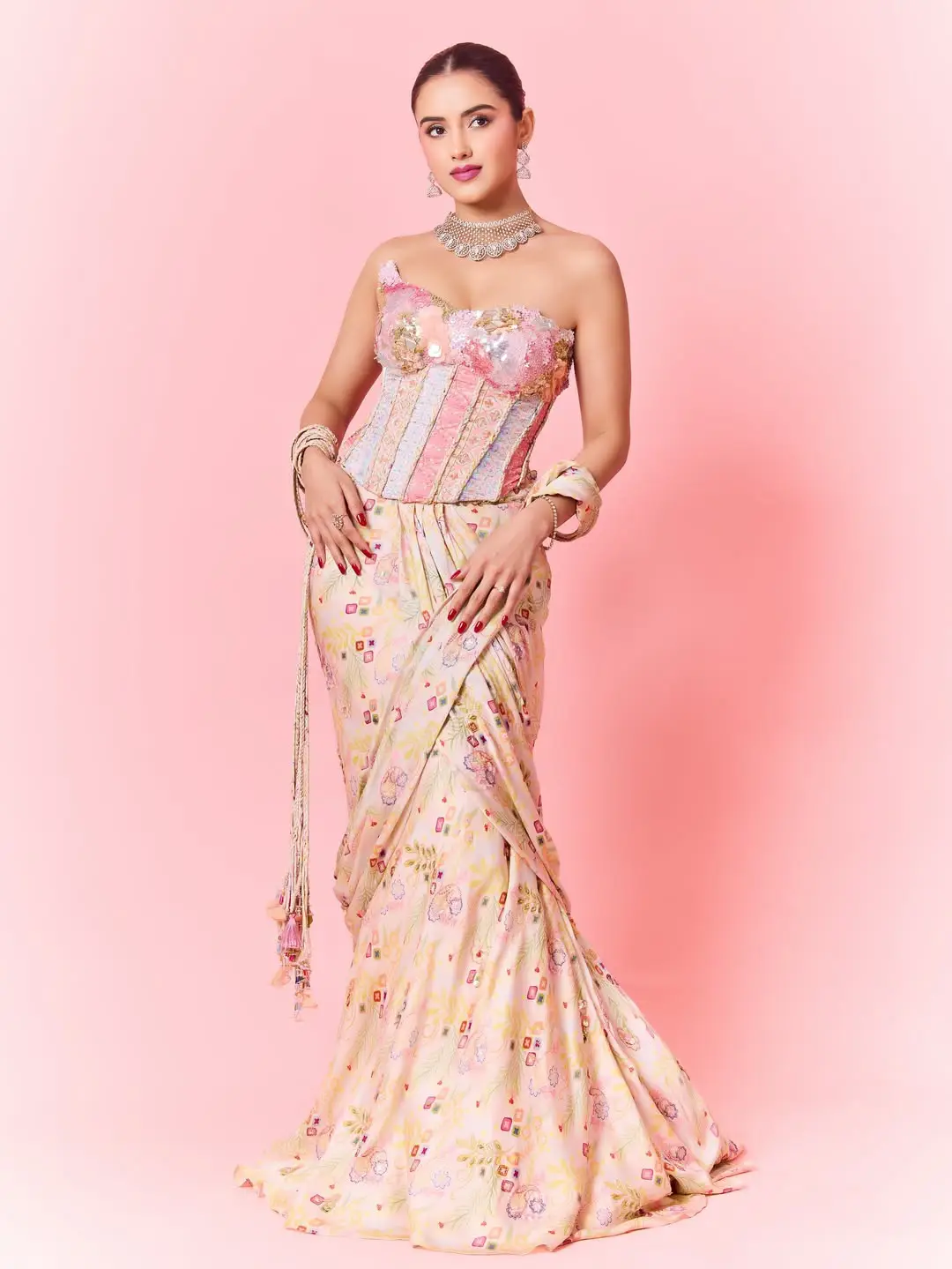 Malavika sharma latest photoshoot goes viral on social media
