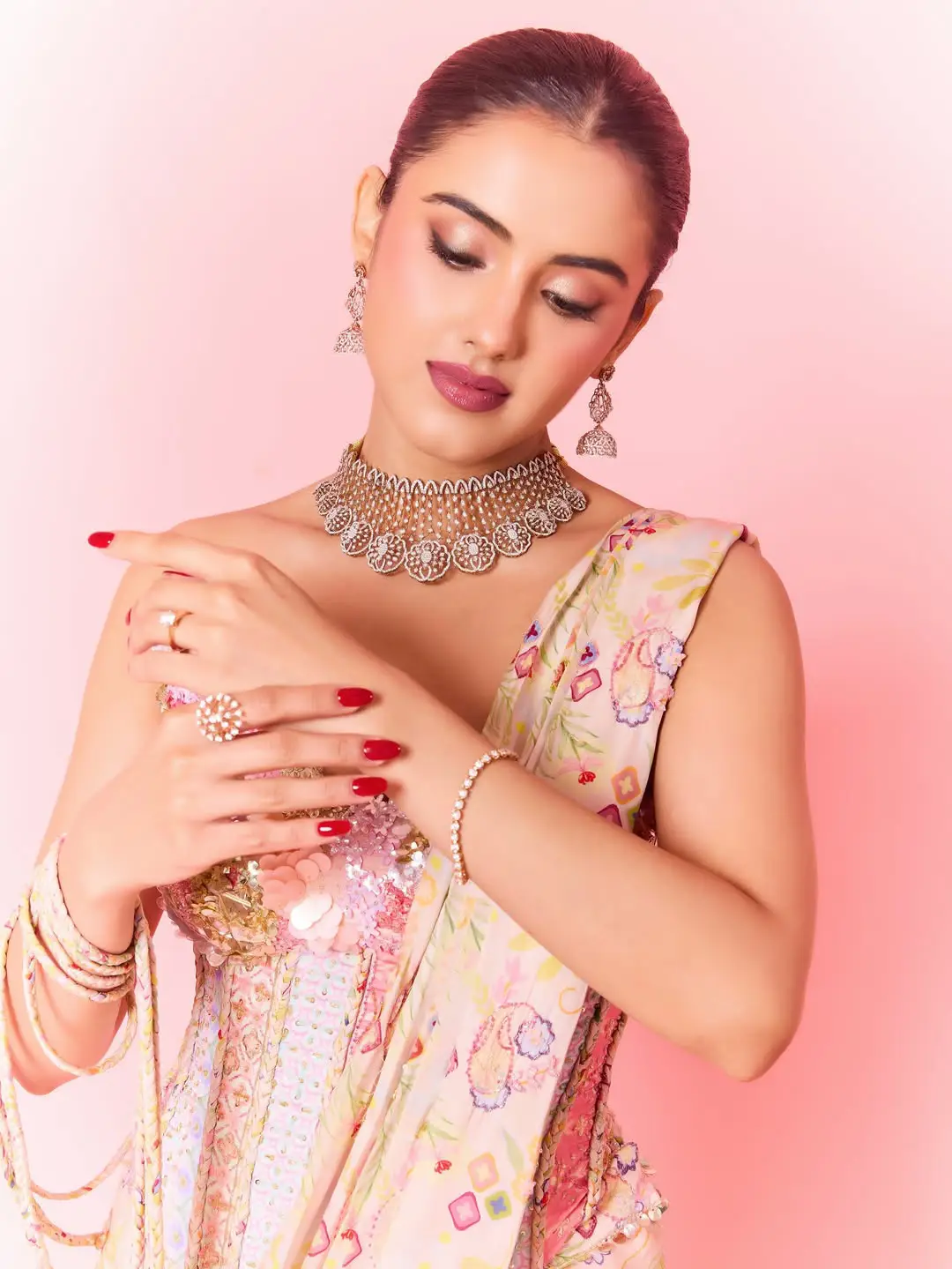 Malavika sharma latest photoshoot goes viral on social media