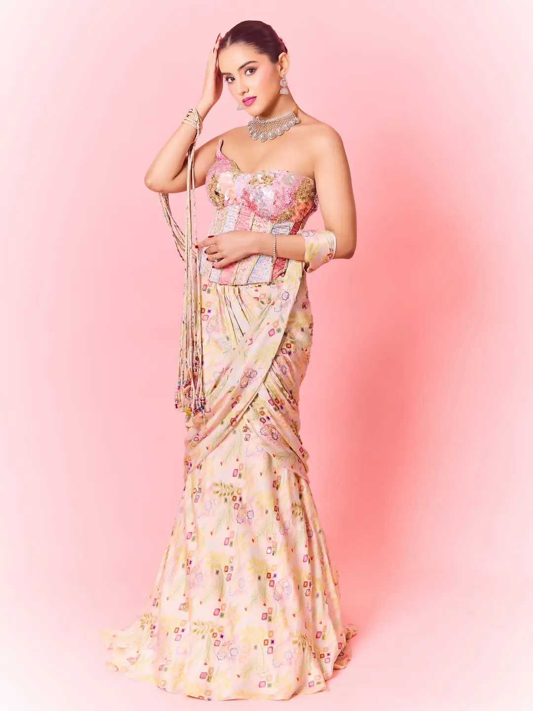 Malavika sharma latest photoshoot goes viral on social media