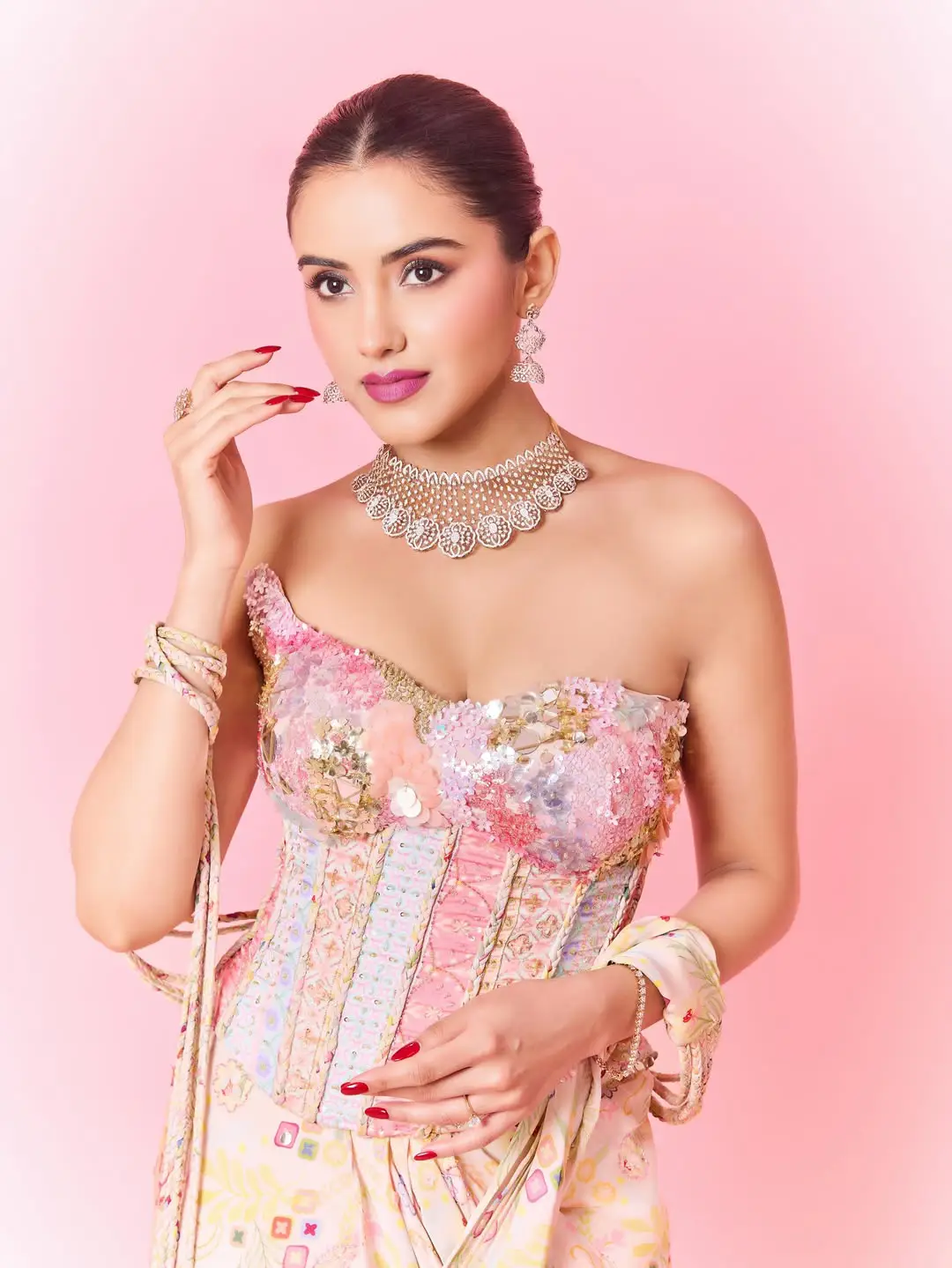 Malavika sharma latest photoshoot goes viral on social media