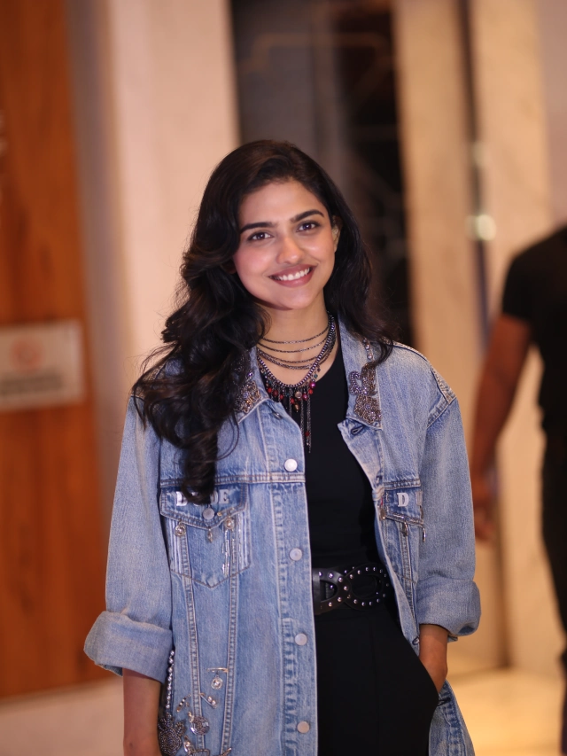 Mamitha Baiju Cute Photos at Dude Movie Pre Release Event