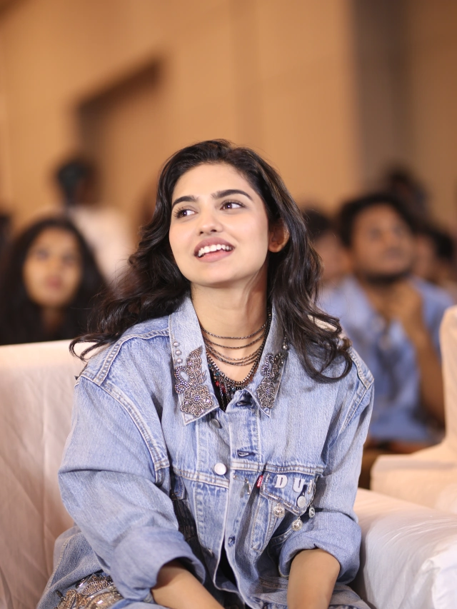 Mamitha Baiju Cute Photos at Dude Movie Pre Release Event