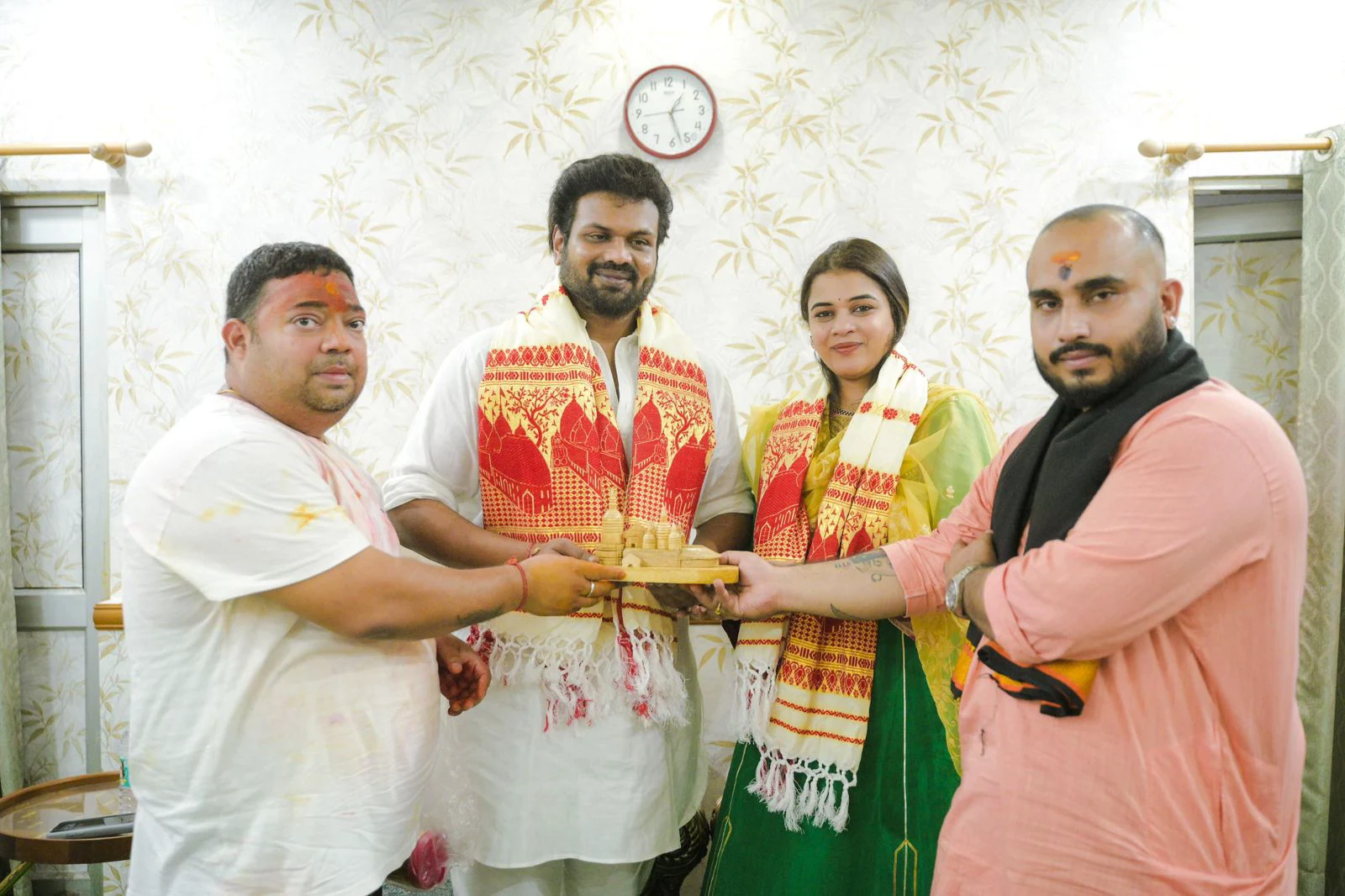 Manchu Manoj Visits Assam Kamakhya Devi Temple with his Wife