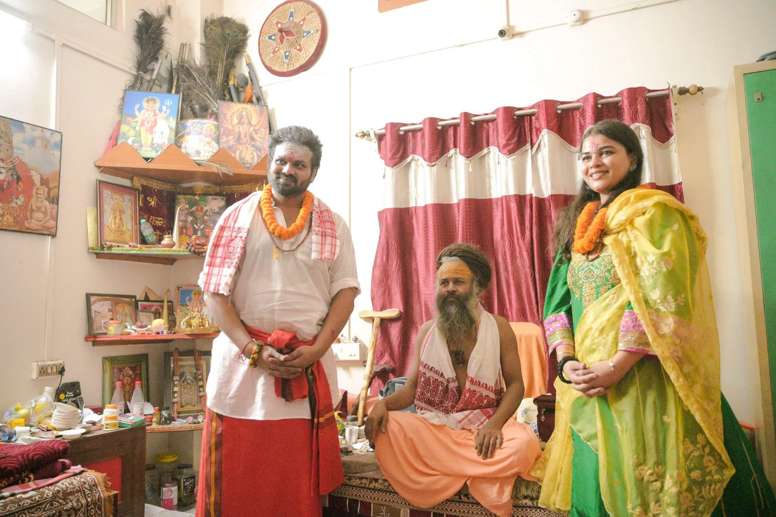 Manchu Manoj Visits Assam Kamakhya Devi Temple with his Wife
