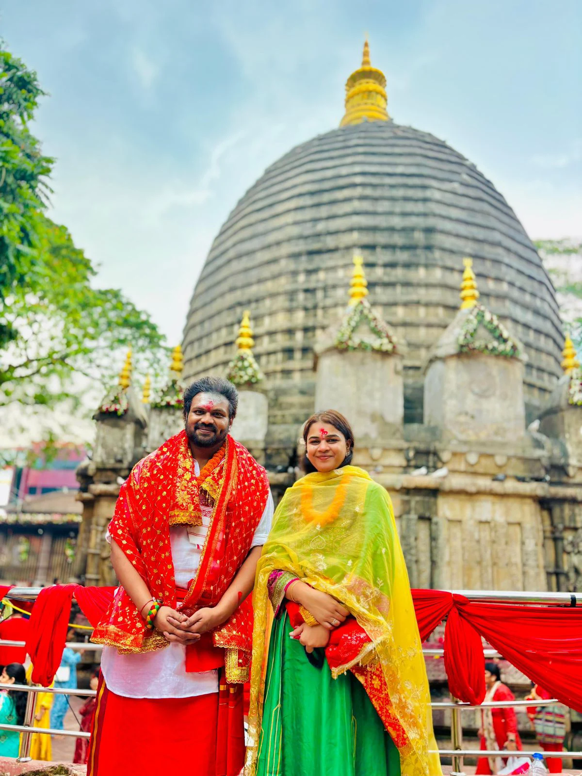 Manchu Manoj Visits Assam Kamakhya Devi Temple with his Wife