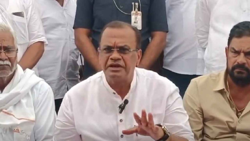 Minister Komatireddy Venkat Reddy