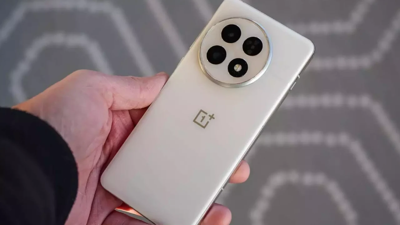 OnePlus 13 Price Cut